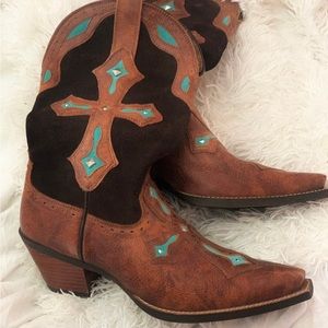 Women ariat boots